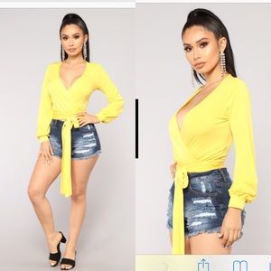 Fashion Nova Wrap Me in your arm top yellow Medium